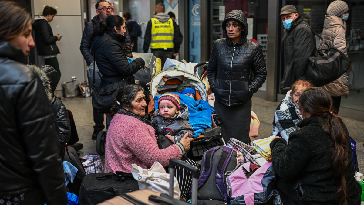 Ukrajna csendes válsága: ki építi újjá az országot, ha elfogynak az emberek?