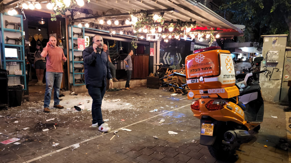 Tragédiával oldották meg a Tel Aviv-i vérfürdőt
