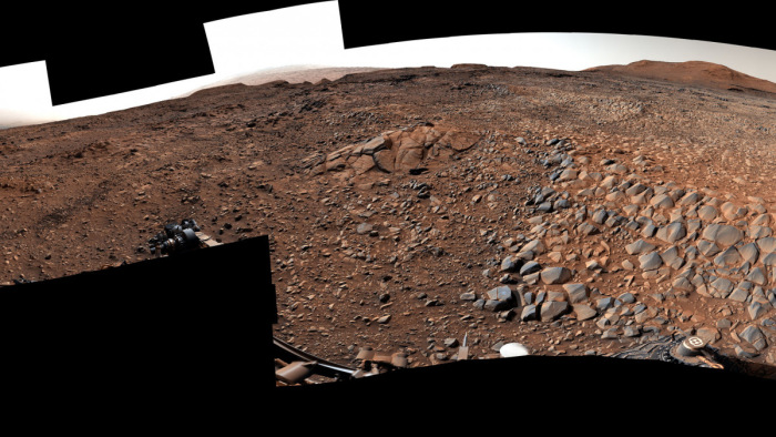 Metsző kövek térítették el a Curiosityt