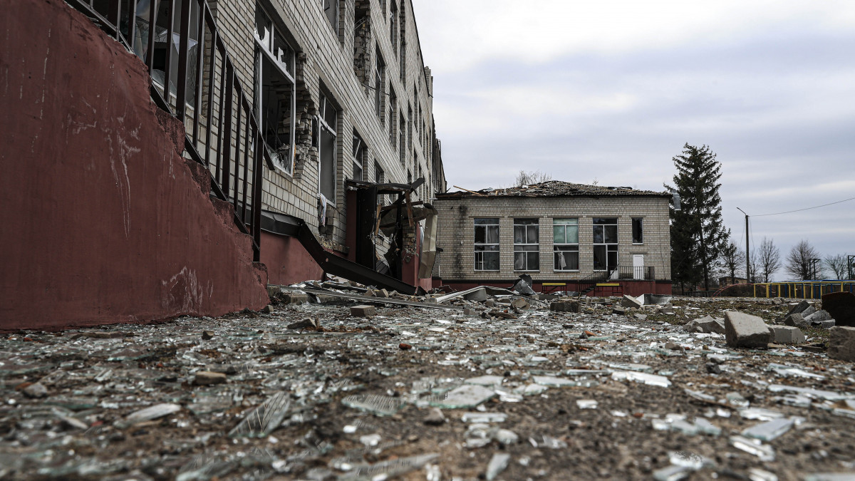 KYIV, UKRAINE - APRIL 05: A primary and secondary school building in the village of Buzova is seen as damaged due to the violent clashes in Kyiv, Ukraine on April 05, 2022. The Ukrainian forces regained the control of Buzova after the Russian military left the capital Kyiv. (Photo by Metin Aktas/Anadolu Agency via Getty Images)