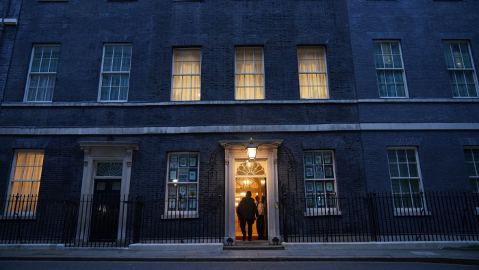 Parti-gate: parlamenti vizsgálat indul Boris Johnson ellen