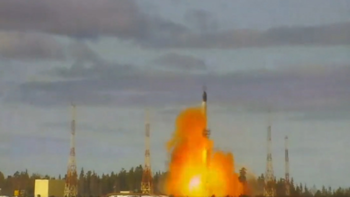 Oroszország új interkontinentális ballisztikus rakétát tesztelt - videó