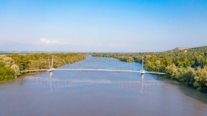 Épülhet Magyarország első kerékpáros Duna-hídja