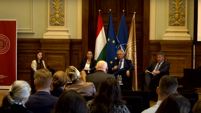 Konferencia: utópisztikus elképzelés, hogy Ukrajna rövid időn belül EU-s tag lesz