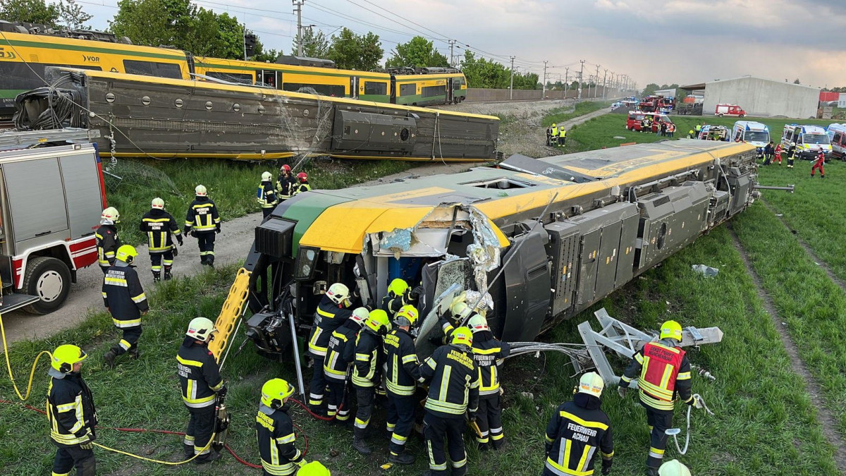 Túl lehet az életveszélyen a magyar mozdonyvezető – emberölés miatt indul eljárás Ausztriában