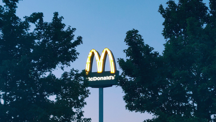 Nagy megújulás jön a hazai McDonaldsokban