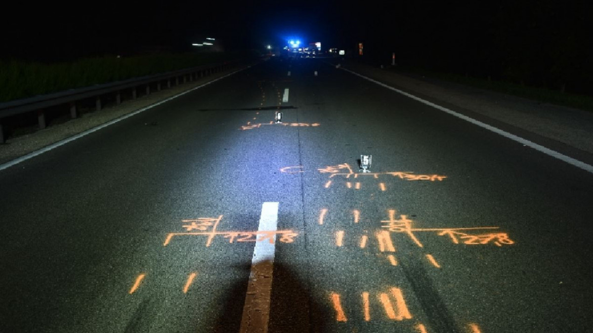 Halálos baleset az M5-ösön: egyszer csak visszatért egy sofőr - képek