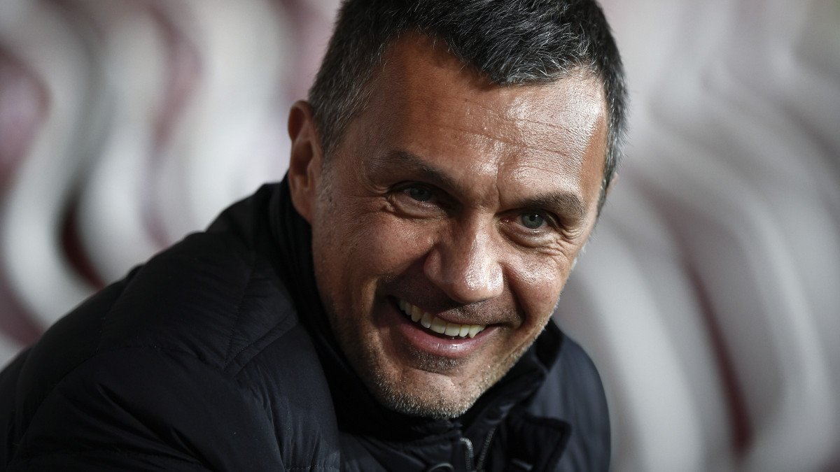 STADIO OLIMPICO GRANDE TORINO, TURIN, ITALY - 2022/04/10: Paolo Maldini, technical area director of AC Milan, smiles prior to the Serie A football match between Torino FC and AC Milan. The match ended 0-0 tie. (Photo by Nicola˛ Campo/LightRocket via Getty Images)