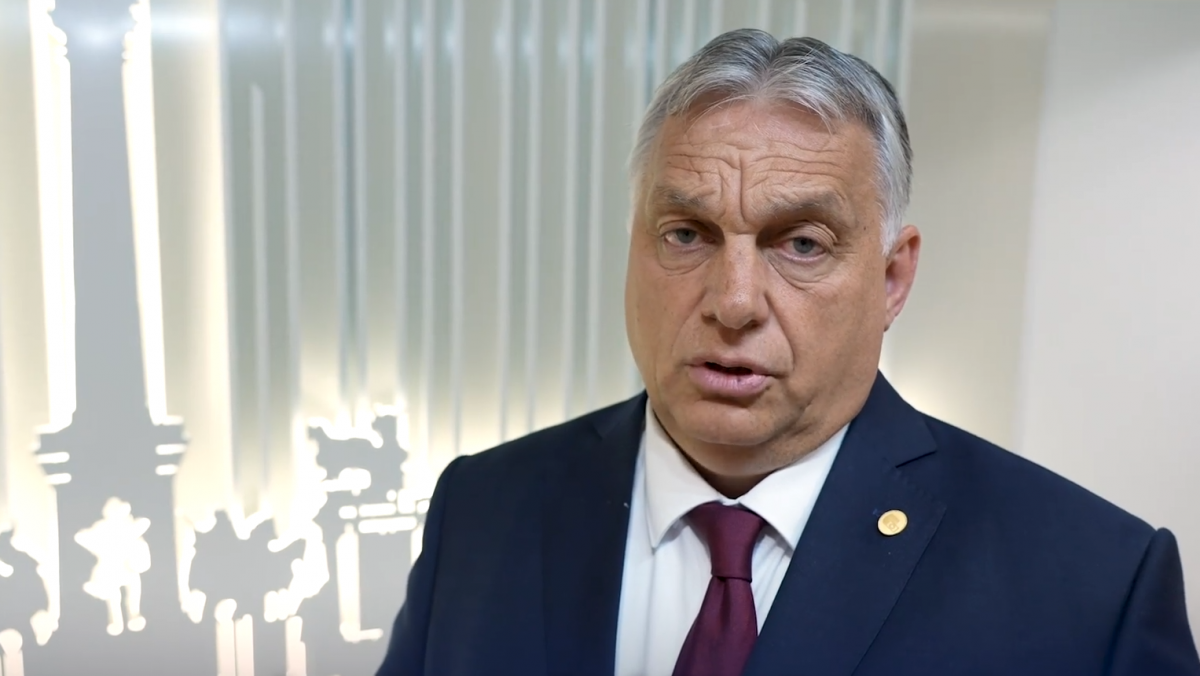 Különleges vendéget fogadott a Karmelitában Orbán Viktor