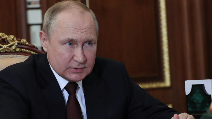 Vlagyimir Putyin: mi nem elkezdtük a hadműveletet, hanem befejezzük