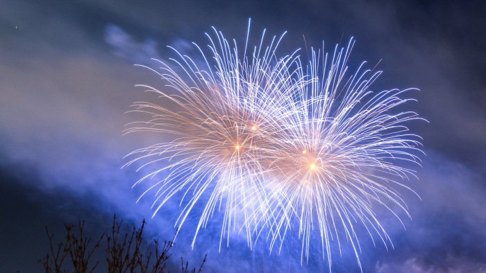 A tömegtől távol is élvezhetjük az augusztus 20-i tűzijátékot – íme, öt tipp