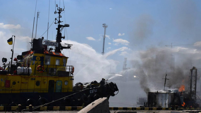 Moszkva elárulta, mit semmisített meg az odesszai kikötőben