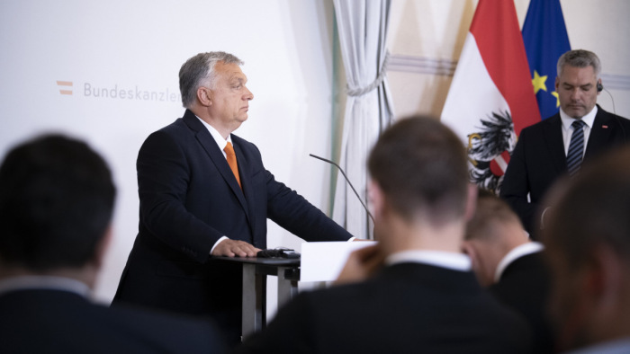 Orbán Viktor a gázembargó ellen és az európai egység mellett szólalt fel