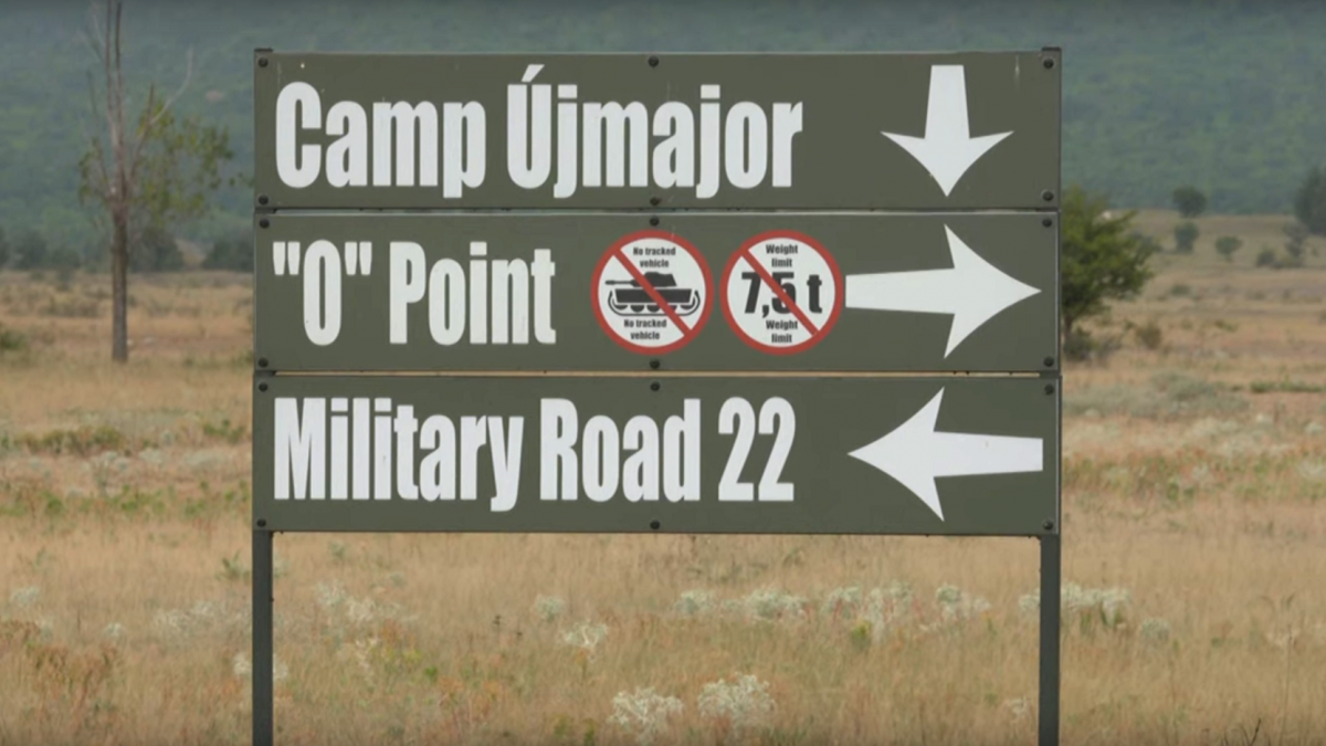 Megjöttek Magyarországra a külföldi NATO-katonák - videó