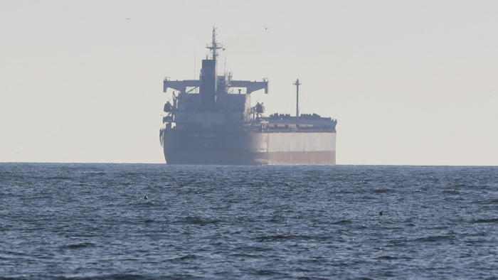 Több, gabonával teli hajó indult el Ukrajna fekete-tengeri kikötőiből