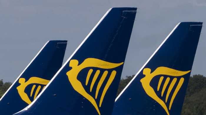 Százhúsz járatot töröltek a Ryanair pilótáinak sztrájkja miatt