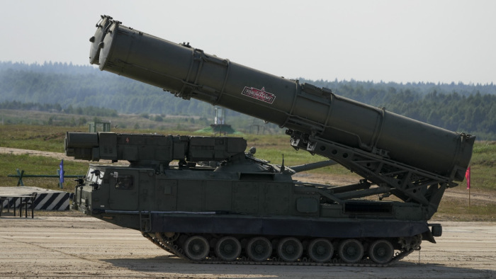 Oroszország Sz-300-as légvédelmi rakétaüteget dobott át Szíriából a Krím közelébe