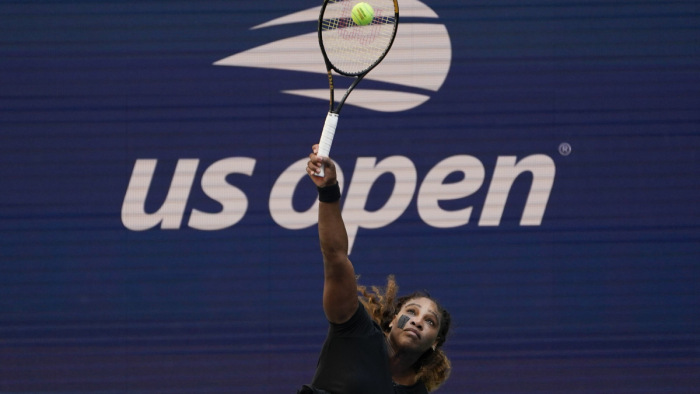 US Open: Serena Williams még nem teszi le az ütőt