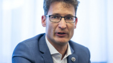 Új elnököt kap kétmillió magyar állampolgár