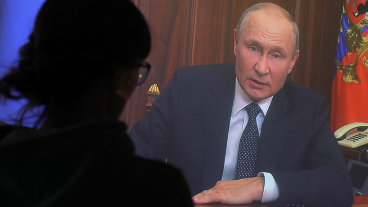 Tudósítónktól - Putyin bejelentése nyílt nukleáris fenyegetés