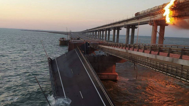 Felrobbant Krími híd - Fordulat az ukrán kommunikációban, lépett Vlagyimir Putyin