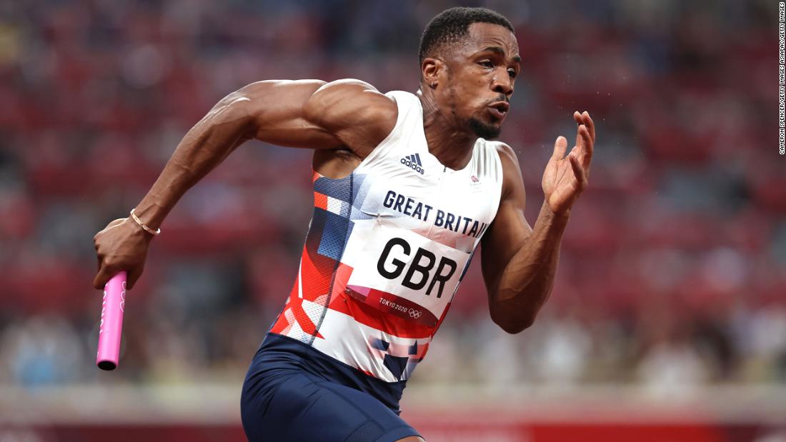 Chijindu Ujah, brit sprinter, brit atléta, olimpiai ezüst érmes.