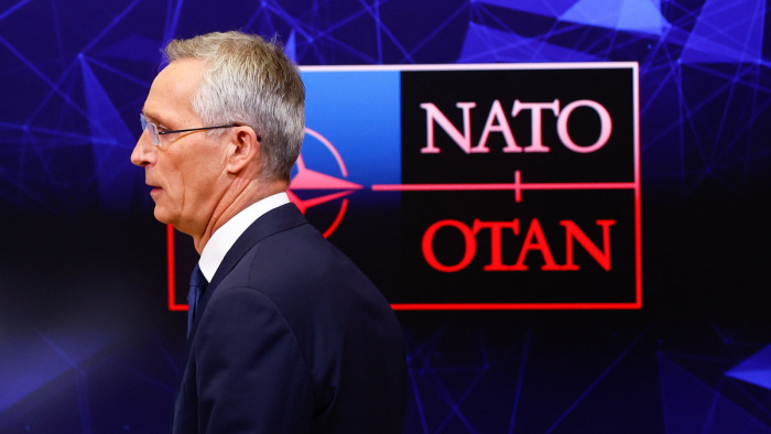A NATO-főtitkár komolyat üzent Vlagyimir Putyinnak