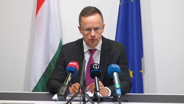 Konstruktív tartózkodás - Magyarország nem vesz részt az EU katonai kiképző missziójában