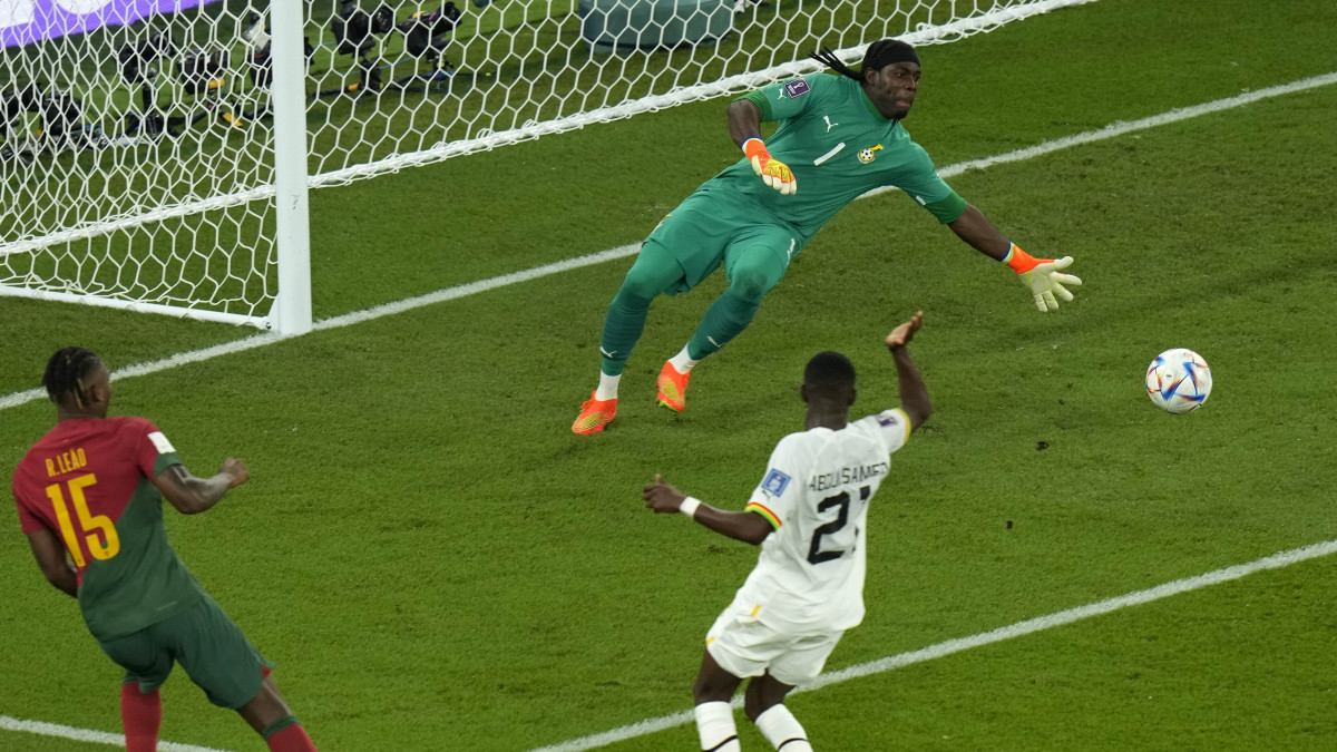Győzött a papírforma:  Portugália-Ghána 3-2
