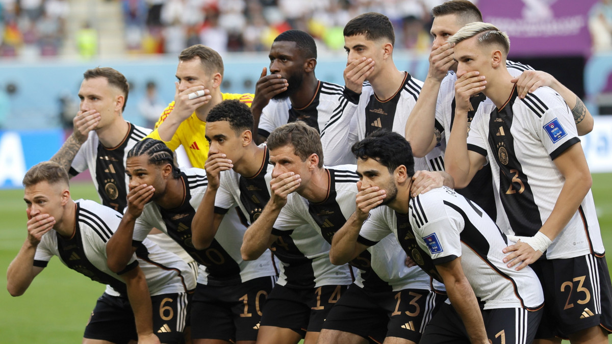 Milliókra büntették a FIFA-val packázó német válogatottat