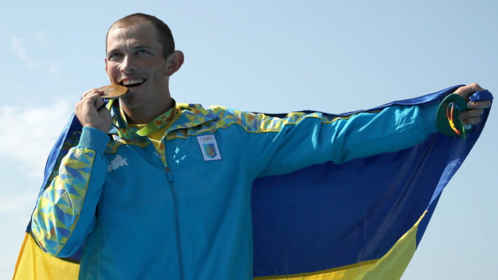 Elárverezi érmeit az ukrán olimpiai bajnok