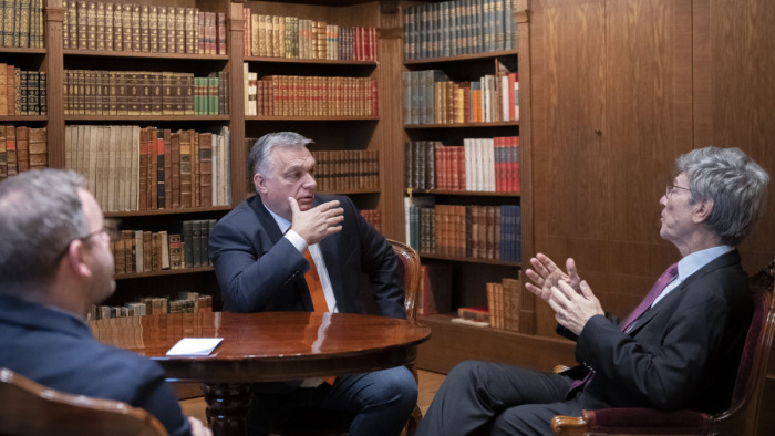 Világhírű amerikai közgazdásszal tárgyalt a magyar kormányfő