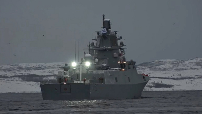 Hiperszonikus rakétákkal felszerelt orosz hadihajó tűnt fel – videó