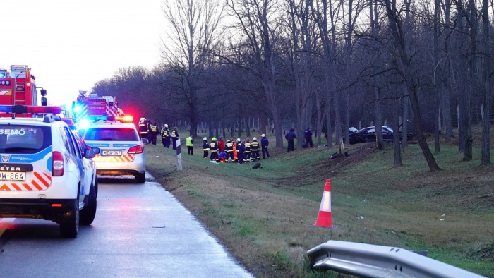 Halálos baleset az M5-ös autópályán - fotó