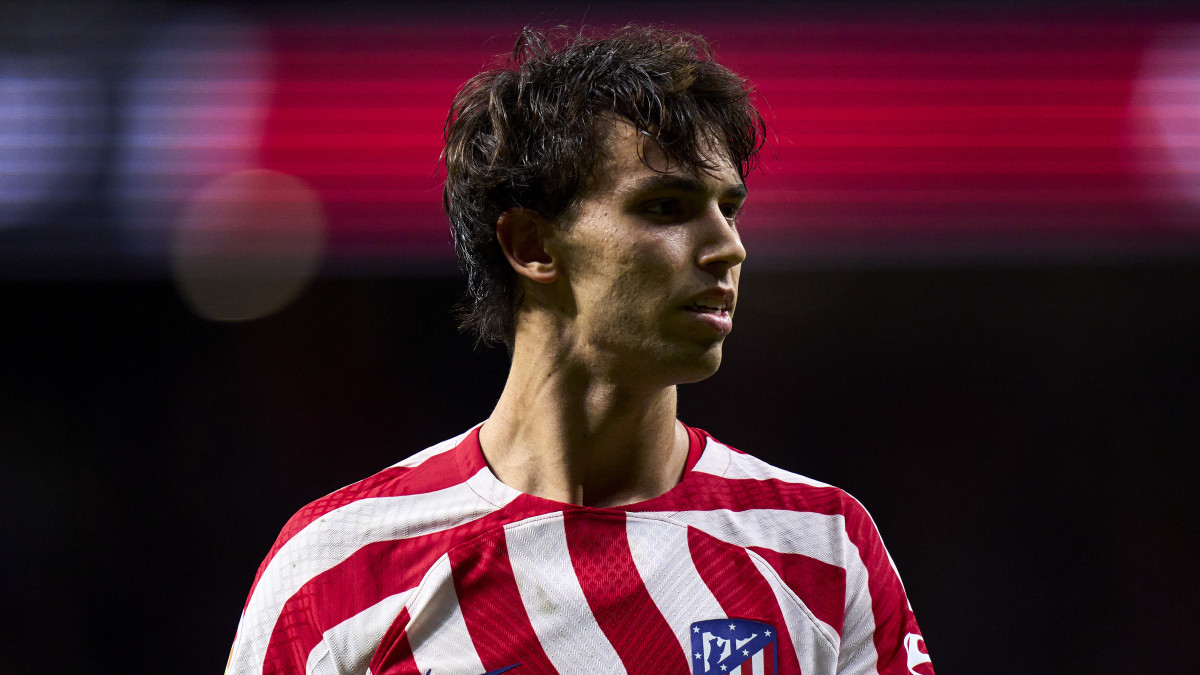 MADRID, SPAIN - JANUARY 08: Joao Felix of Atletico de Madrid looks on during the LaLiga Santander match between Atletico de Madrid and FC Barcelona at Civitas Metropolitano Stadium on January 08, 2023 in Madrid, Spain. (Photo by Diego Souto/Quality Sport Images/Getty Images)
