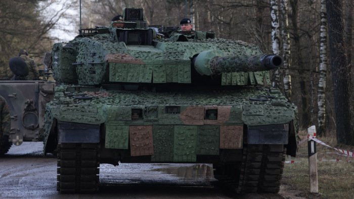 Masszív a nyomás Németországon, hogy adjon Ukrajnának Leopard harckocsikat