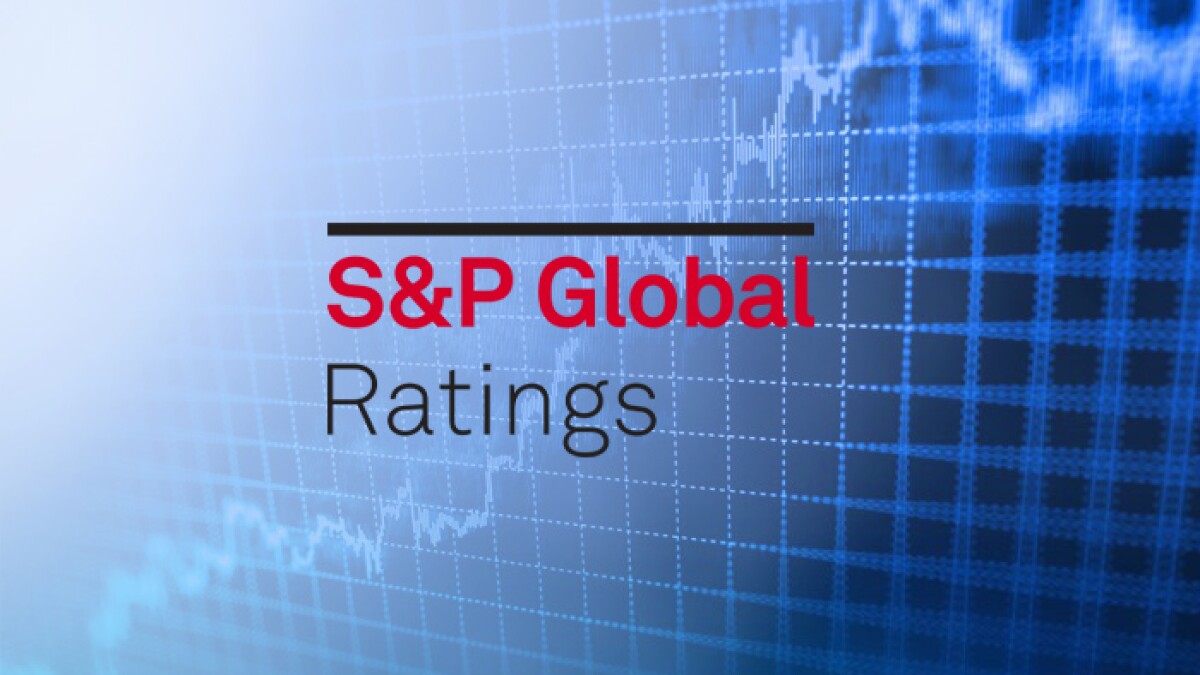 Egy fokozattal lefelé módosította a magyar államadós-osztályzatot az S&P Global Ratings