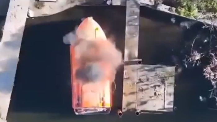 Döbbenetes drónfelvétel Ukrajnából - videó