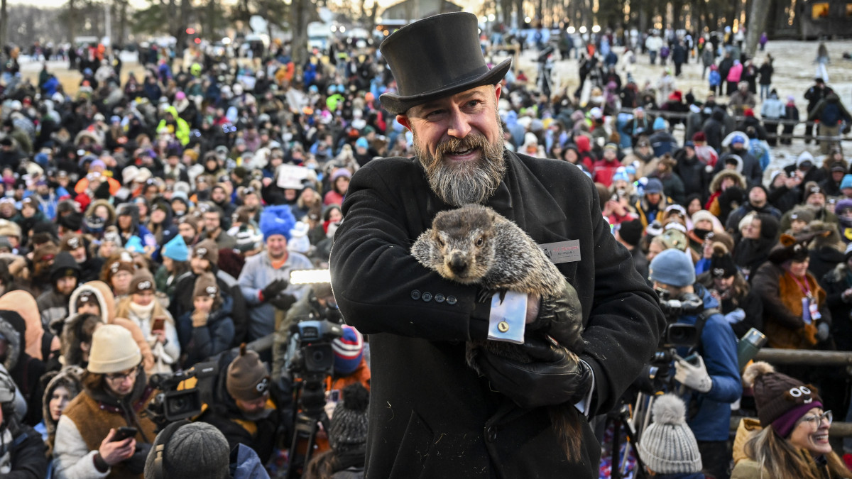 PUNXSUTAWNEY, PA, USA - FEBRUARY 2: Punxsutawney Phil saw his shadow on Wednesday morning 6 more weeks of winter during Groundhog Day celebration at the Gobblers Knob in Punxsutawney, Pennsylvania, United States on February 2, 2023. Punxsutawney Groundhog Club established in 1887 as members believe that groundhogs predict the weather. (Photo by Fatih Aktas/Anadolu Agency via Getty Images)