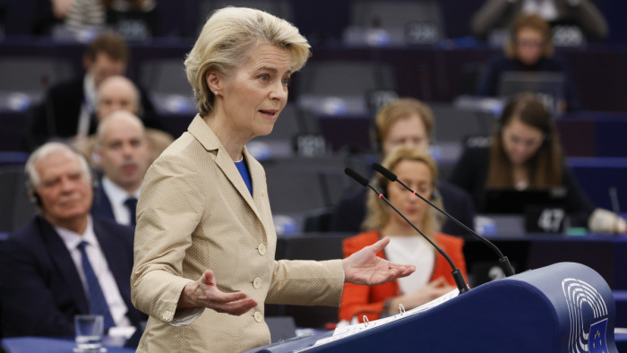 Szakértő: ha jelentősen nem változik az EP összetétele, Ursula von der Leyennek jó esélye van az újrázásra