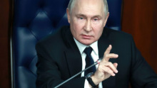 Meghackelték az orosz elnököt - videó