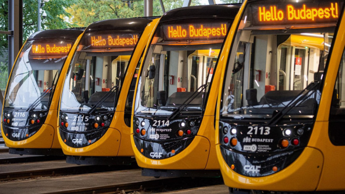 Új útvonalon a spanyol villamosok Budapesten