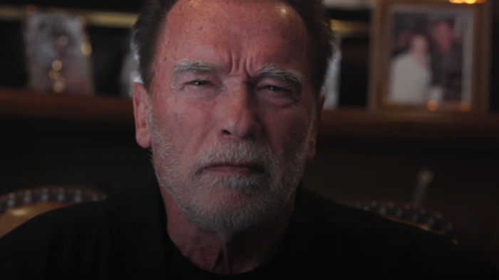 Kemény üzenetet küldött Arnold Schwarzenegger