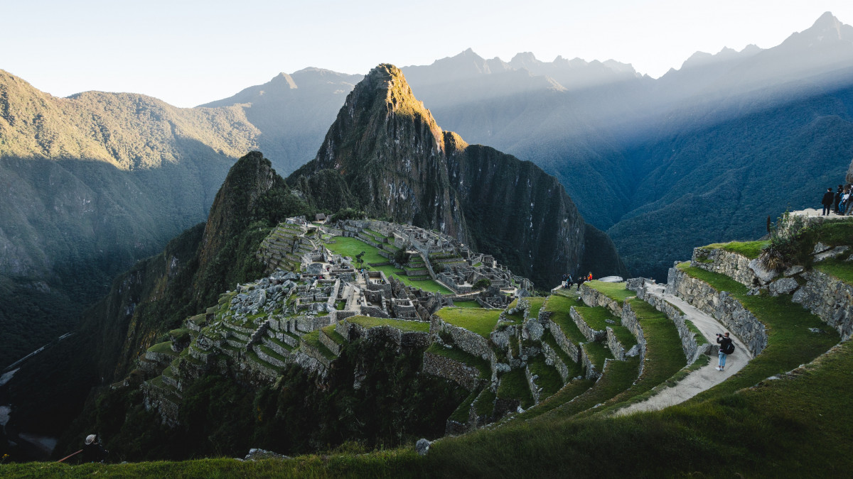 Különös ősi falfestményekre bukkantak Peruban – képek
