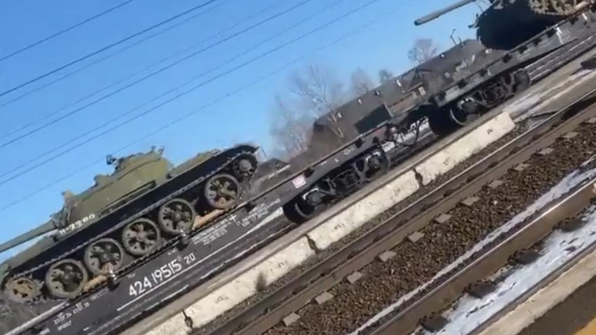 T-55-ös tankok útban Ukrajna felé. Forrás:Twitter/Haber Anadolu