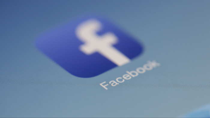 Új irányelv szabályozza a politikai hirdetéseket a Facebookon