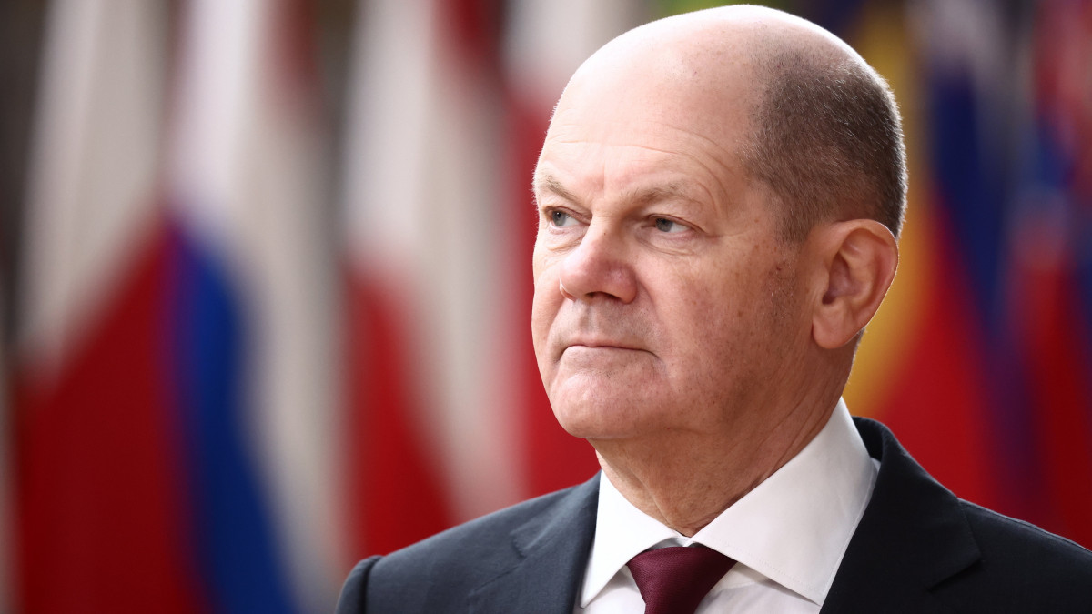 Olaf Scholz: Ukrajna EU-tag lesz