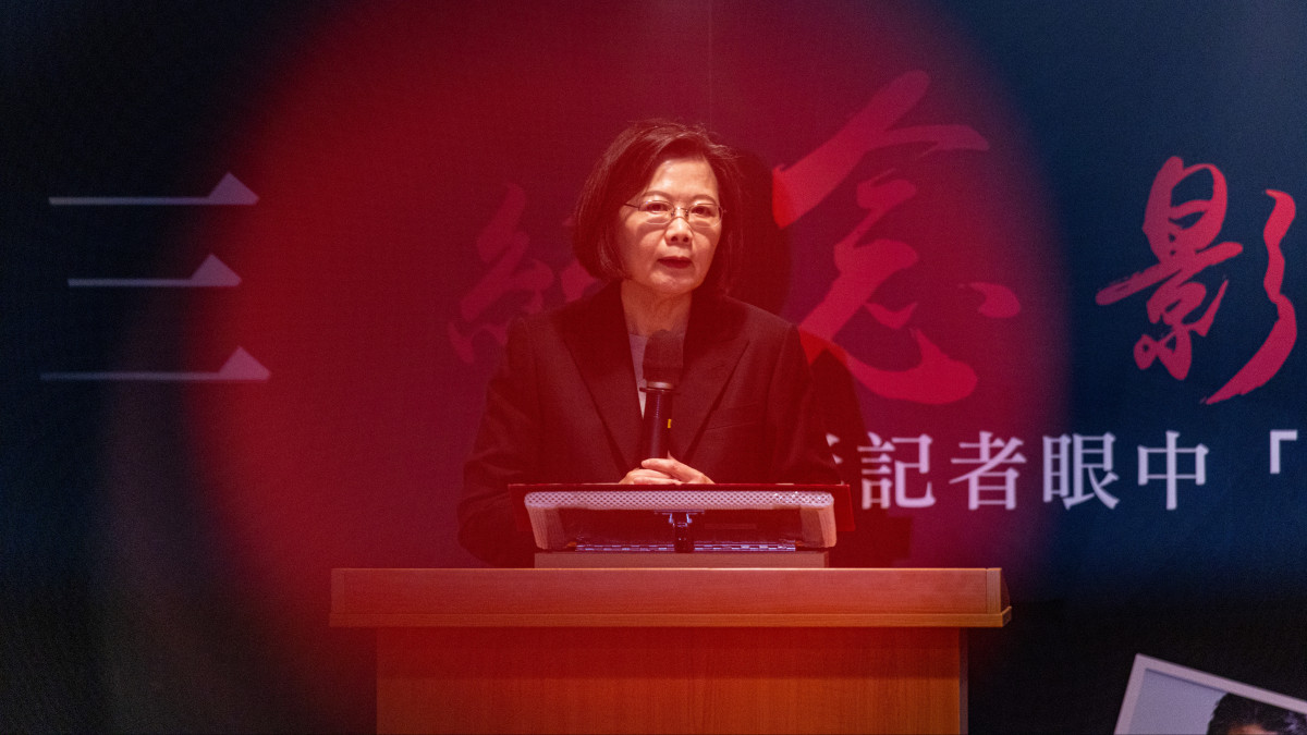 TAIPEI, TAIWAN - MARCH 27: Taiwans President Tsai Ing-wen gives a speech at a memorial event for the late Prime Minister of Japan, Shinzo Abe, on March 27, 2023 in Taipei, Taiwan. Taiwans President Tsai Ing-wen will visit the U.S., as President Biden urged China not to overreact ahead of the visit. (Photo by Annabelle Chih/Getty Images)