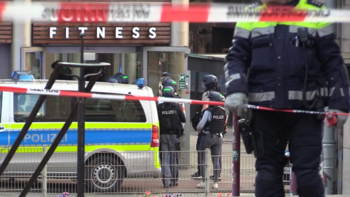 Késes támadás történt Németországban - súlyos sérültek