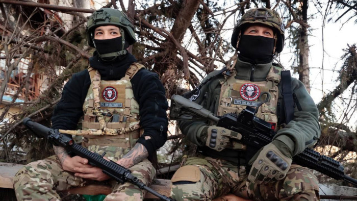 Fegyencek a fronton – így harcolnak orosz elitéltek tízezrei Ukrajnában